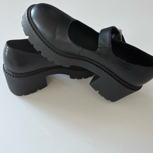 Madden Girl Black Chunky Mary Jane Shoes - Picture 1 of 4